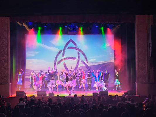 Out Of The Mist Performance 2025
